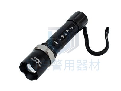 特警強(qiáng)光手電