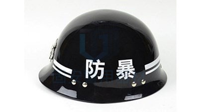 固安的警用勤務(wù)盔給您帶來(lái)十足的安全感！